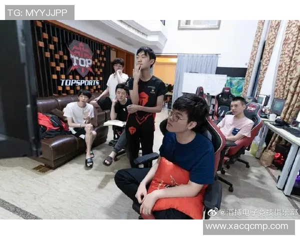 高校联赛积分榜FPX强势领跑以60分稳居第一名